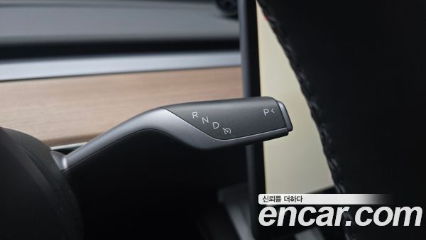 Tesla Model Y 2024, фото 12