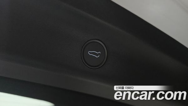 Tesla Model Y 2024, фото 26