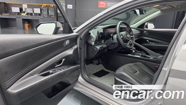 Hyundai Elantra 2021, фото 12