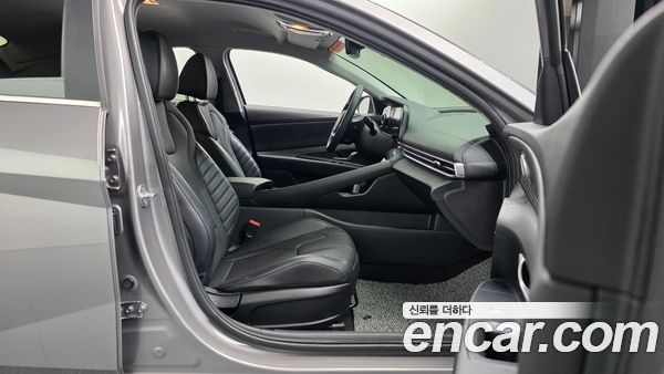 Hyundai Elantra 2021, фото 15