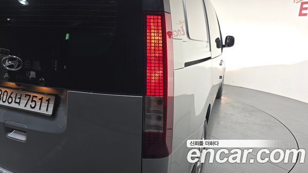 Hyundai Staria 2023, фото 9