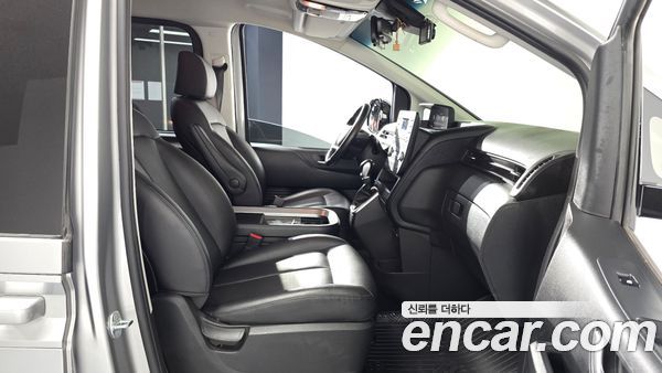 Hyundai Staria 2023, фото 16