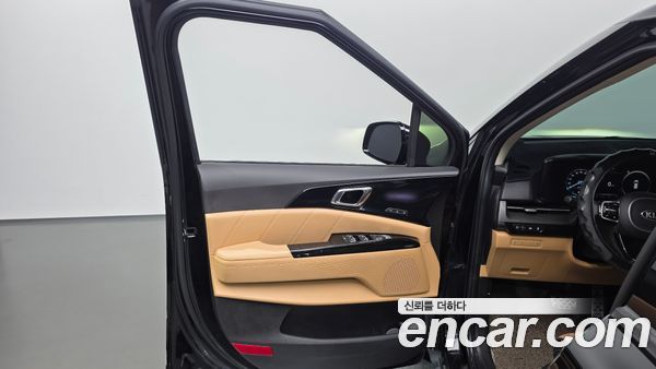 Kia Carnival 2021, фото 14