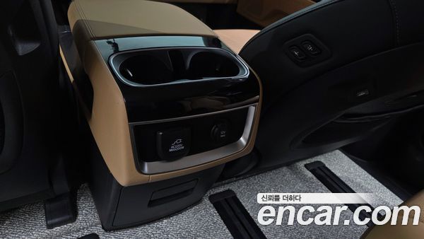 Kia Carnival 2021, фото 35