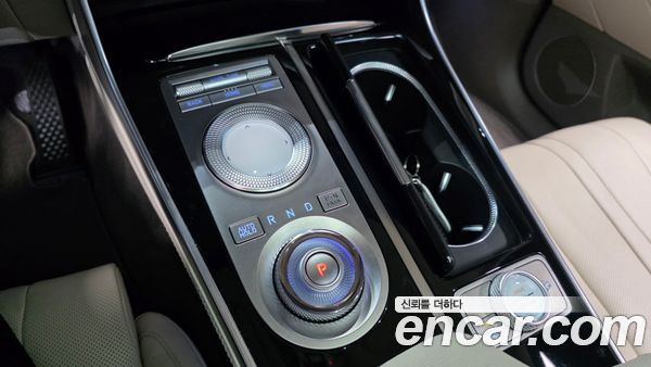 Genesis GV80 2022, фото 12