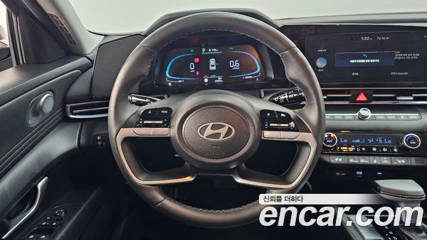 Hyundai Elantra 2025, фото 14