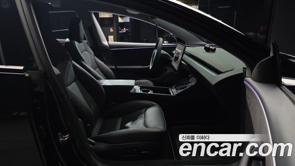 Tesla Model 3 2024, фото 16