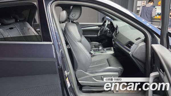 Audi Q5 2020, фото 17