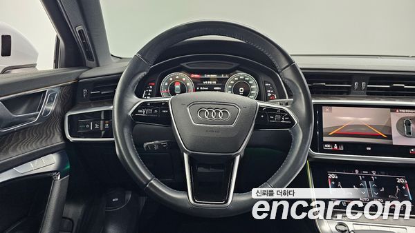Audi A6 2021, фото 24