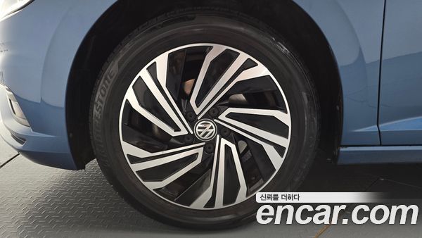 Volkswagen Jetta 2021, фото 4