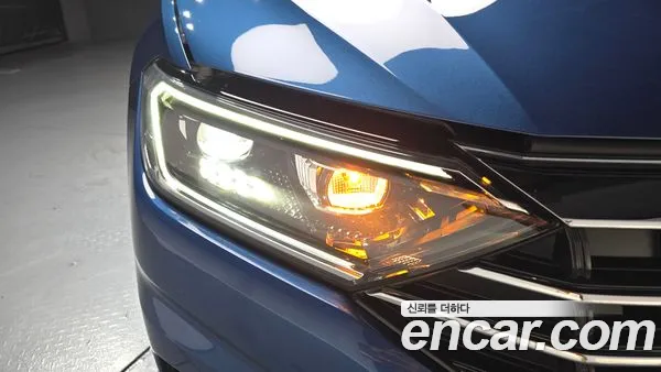 Volkswagen Jetta 2021, фото 7