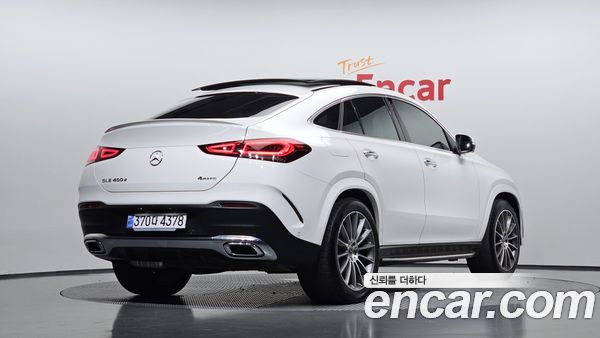 Mercedes-Benz GLE 2023, фото 2