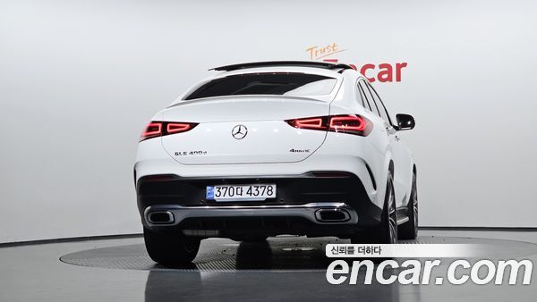 Mercedes-Benz GLE 2023, фото 4