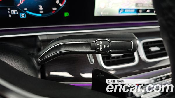 Mercedes-Benz GLE 2023, фото 12
