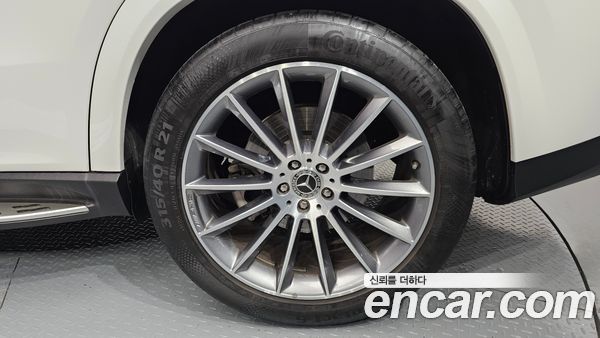 Mercedes-Benz GLE 2023, фото 7