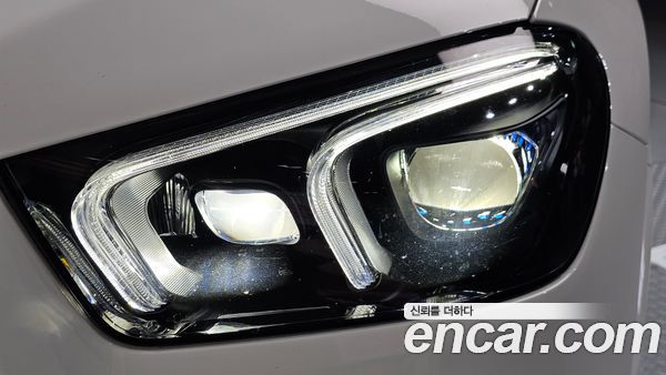 Mercedes-Benz GLE 2023, фото 8