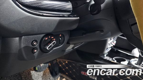 MINI CLUBMAN 2023, фото 31