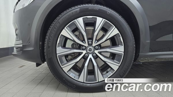 Volvo V90 2024, фото 4