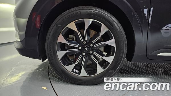 Kia Carnival 2023, фото 5
