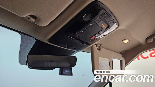 Kia Carnival 2023, фото 18