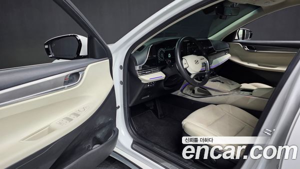 Hyundai Grandeur 2022, фото 10