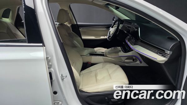 Hyundai Grandeur 2022, фото 11