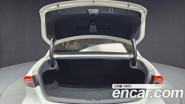 Hyundai Grandeur 2022, фото 20