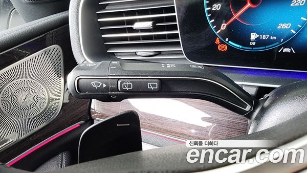 Mercedes-Benz GLE 2021, фото 35