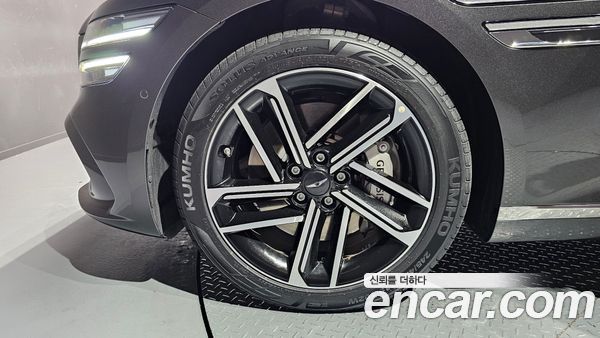 Genesis G80 2025, фото 5