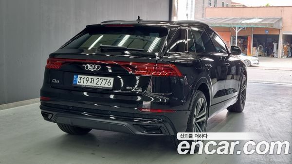 Audi Q8 2023, фото 4