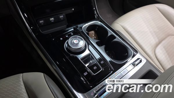 Kia Carnival 2021, фото 12