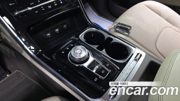 Kia Carnival 2021, фото 9