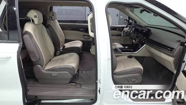 Kia Carnival 2021, фото 12