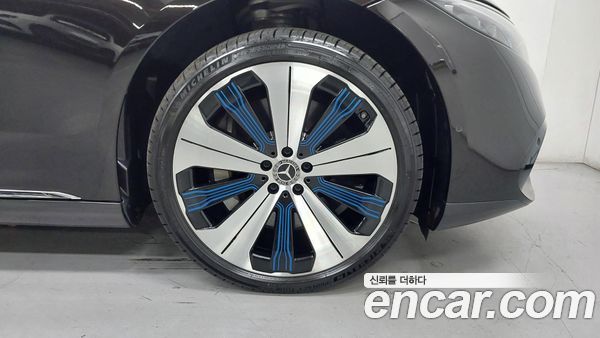 Mercedes-Benz EQS 2022, фото 5
