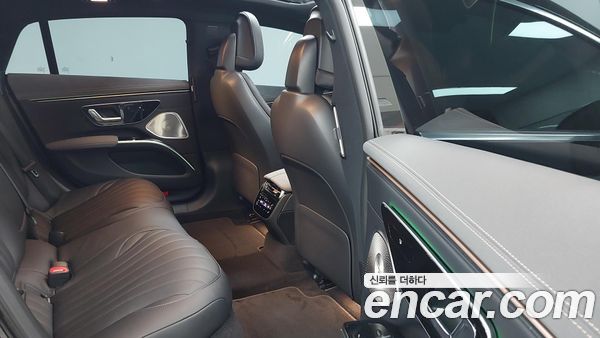 Mercedes-Benz EQS 2022, фото 10