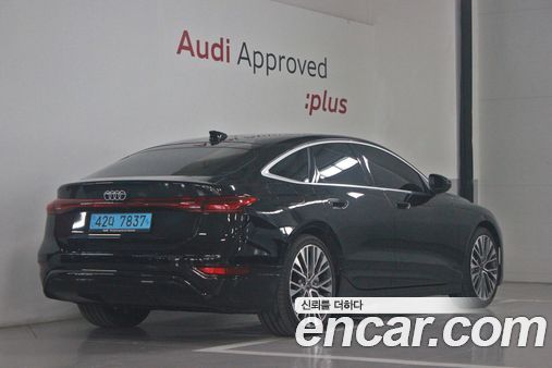 Audi A6 e-Tron 2025, фото 2