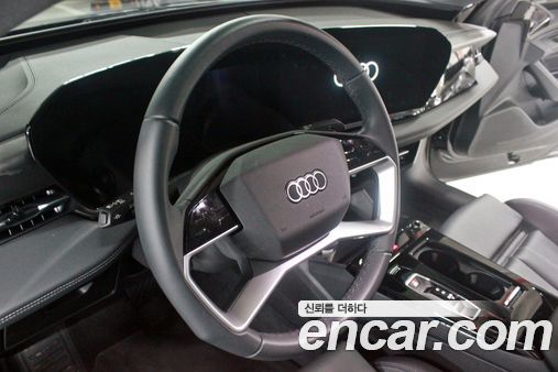 Audi A6 e-Tron 2025, фото 11