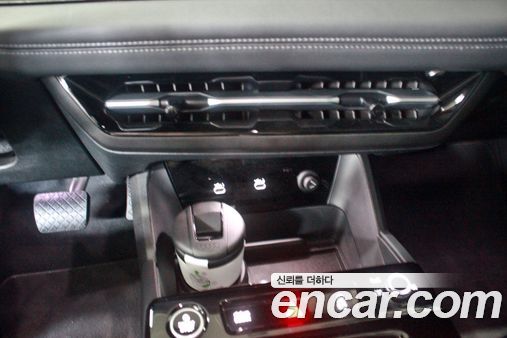 Audi A6 e-Tron 2025, фото 14
