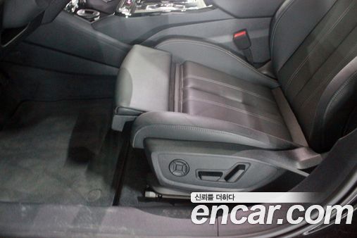 Audi A6 e-Tron 2025, фото 15