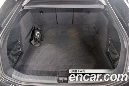 Audi A6 e-Tron 2025, фото 19