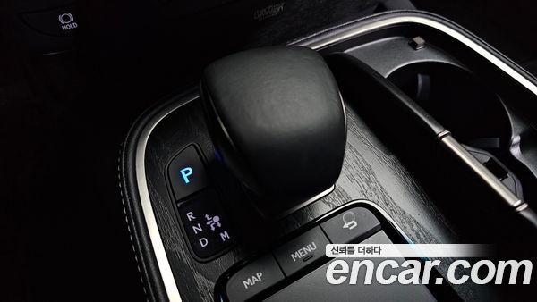 Lexus LS 2022, фото 11