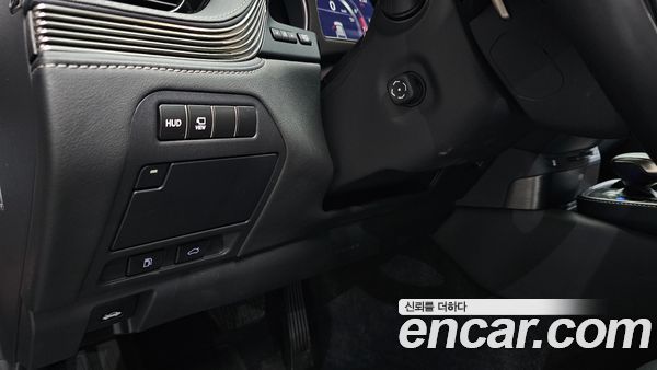 Lexus LS 2022, фото 29