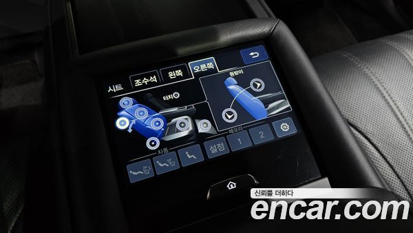 Lexus LS 2022, фото 34