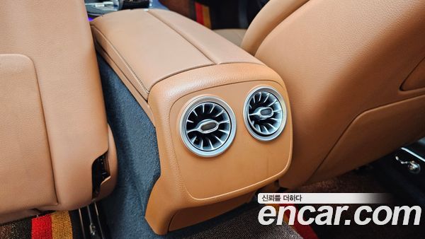 Mercedes-Benz E-Class 2020, фото 28
