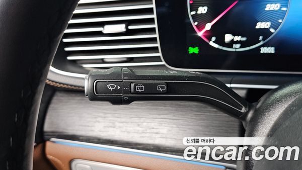 Mercedes-Benz GLE 2024, фото 31