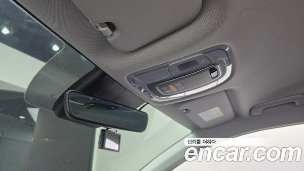 Hyundai Elantra 2022, фото 29