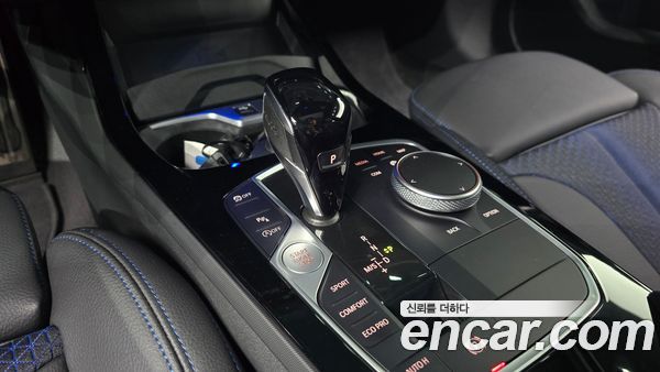 BMW 1 Series 2024, фото 11