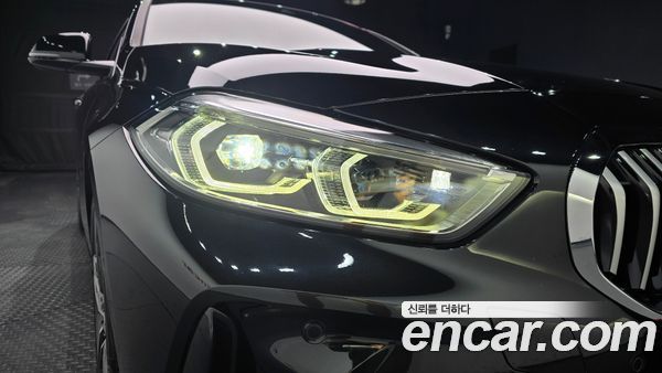 BMW 1 Series 2024, фото 7