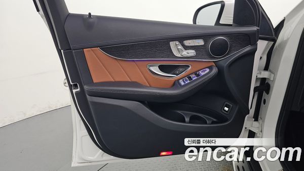 Mercedes-Benz GLC 2023, фото 13