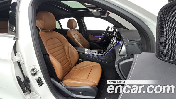Mercedes-Benz GLC 2023, фото 15